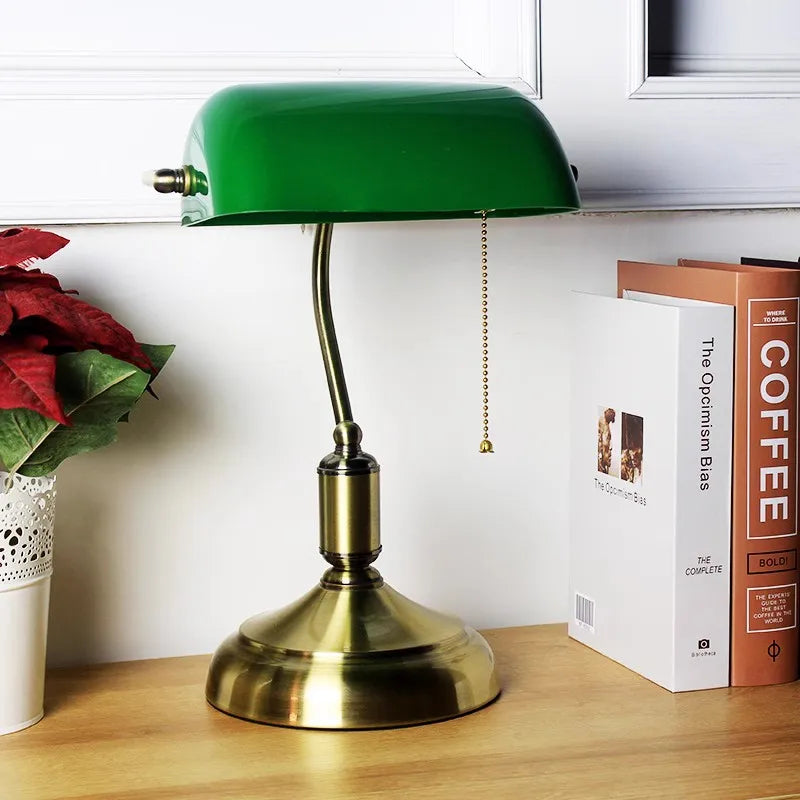 Antique Bronze Fashion Table Lamp American Retro Study Work Reading Desk Lights Green Eye Protection Bedroom Bedside Luminaires