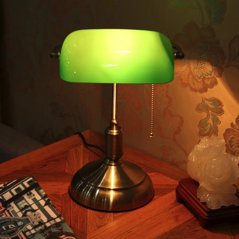 Antique Bronze Fashion Table Lamp American Retro Study Work Reading Desk Lights Green Eye Protection Bedroom Bedside Luminaires