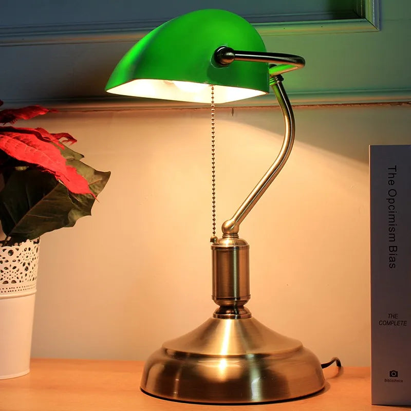 Antique Bronze Fashion Table Lamp American Retro Study Work Reading Desk Lights Green Eye Protection Bedroom Bedside Luminaires