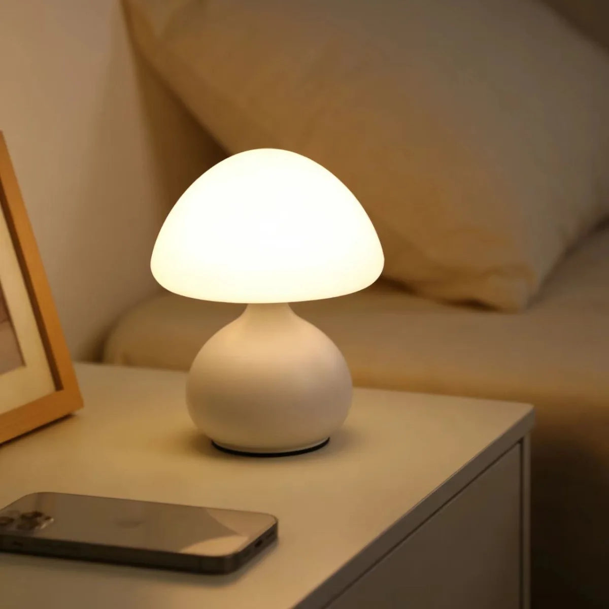 Modern minimalist mushroom table lamp with three color switching and infinite dimming for home decoration atmosphere table lamp