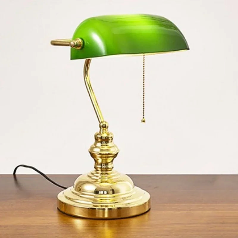 American Retro Table Lamp Classical Vintage Banker Desk Lamp Bedroom Reading Bedside Lamp Office Green Glass Lampshade Bed Lamp