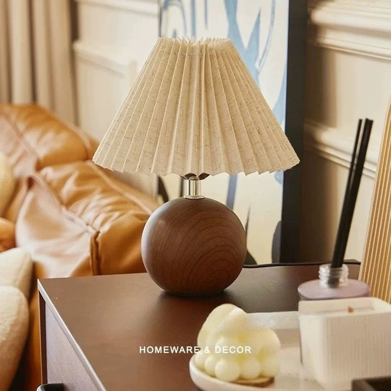 Vintage Pleated Fabric Table Lamp, 3-Level Dimmable Wood Grain Base Bedside Lamp for Bedroom Living Room Home Decor