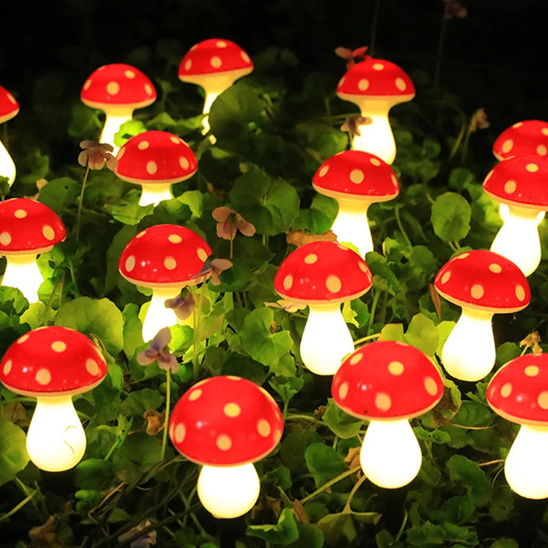 8/12/20LED Solar Landscape Ground Lights Cute RED Mushroom Lawn Lamp Wedding Holiday Courtyard Christmas Outdoor Garden Decorati